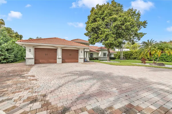 $1,895,000 | 5963 Northwest 75th Way, Parkland, FL 33067