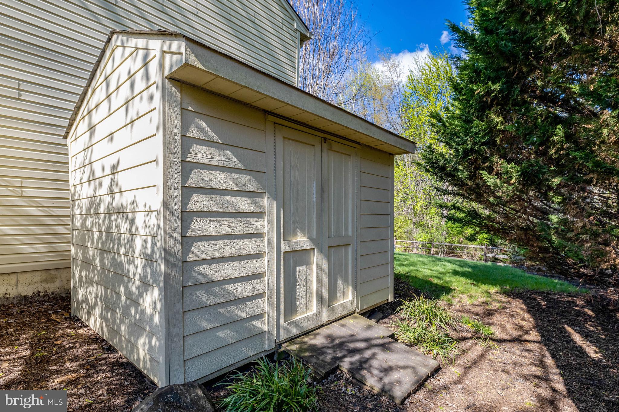 2212 Stirrup Iron Lane Reston, VA 20191 - Photo 49 of 55