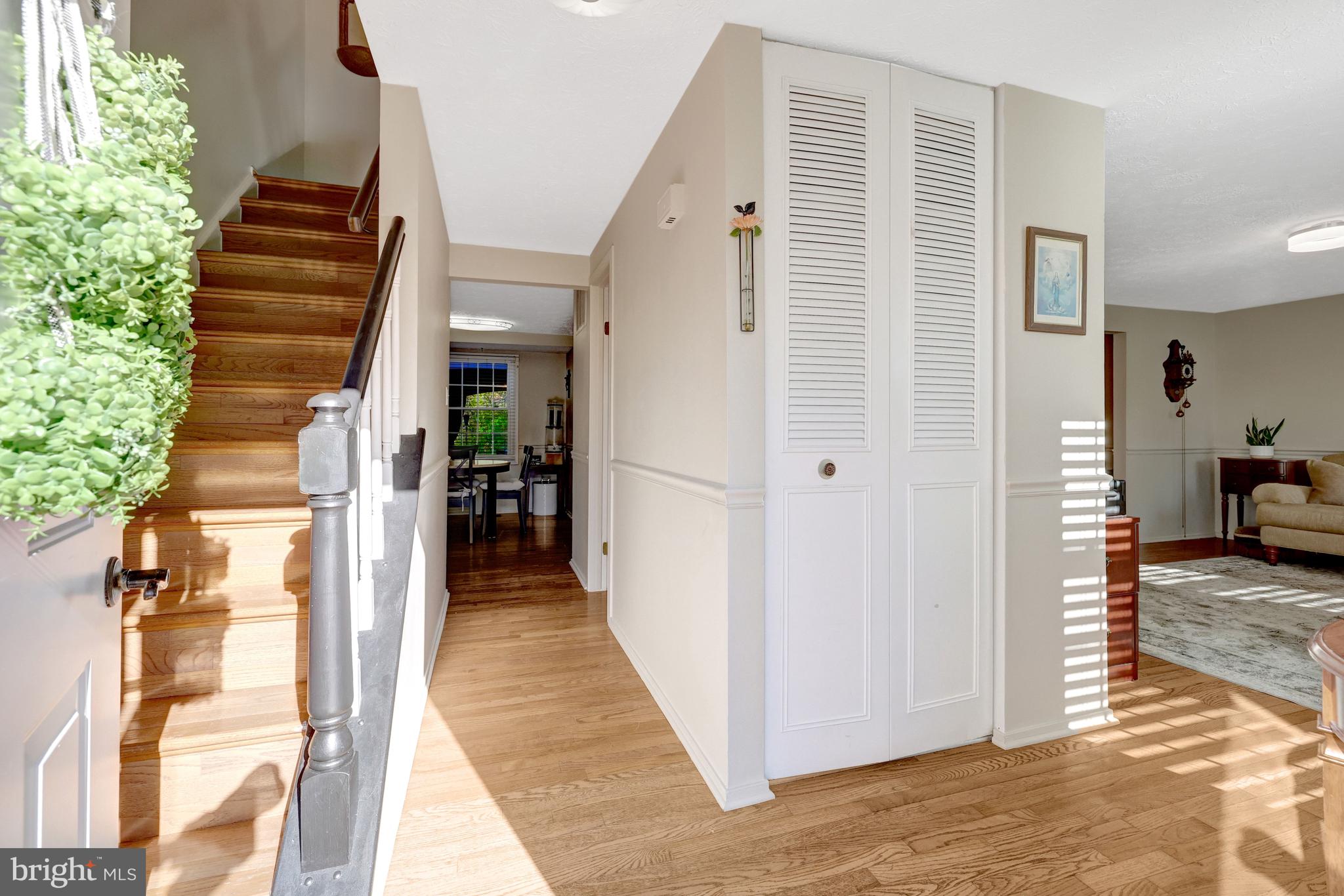 2212 Stirrup Iron Lane Reston, VA 20191 - Photo 6 of 55 Welcome friends and family!