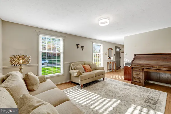 $850,000 | 2212 Stirrup Iron Lane, Reston, VA 20191