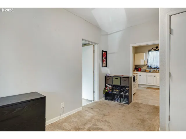 a room with furniture and a mirror