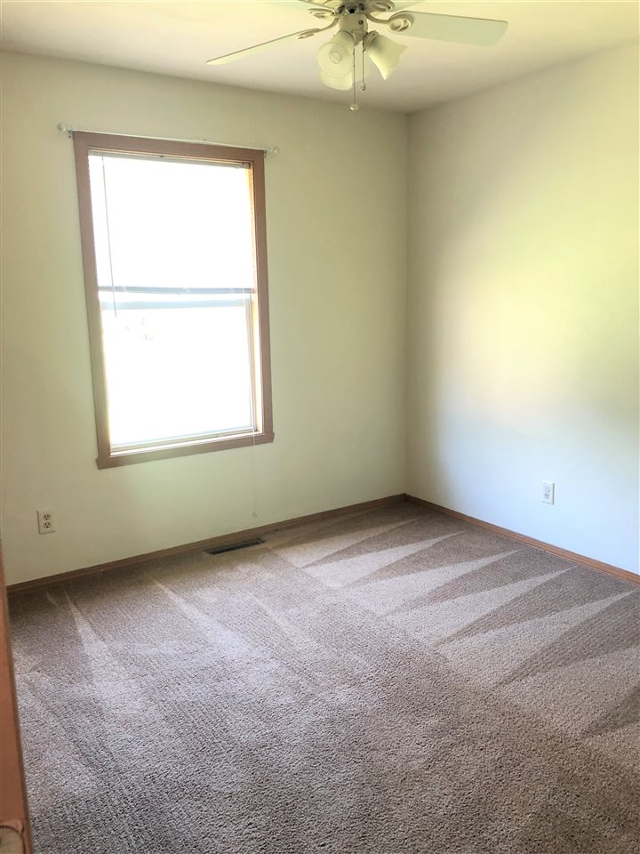 749 7 Hickory Road Byron, IL 61010 - Photo 19 of 25 Gallery Image 19