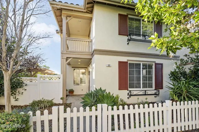 $649,000 | 329 Gilea Court, Santa Maria, CA 93454