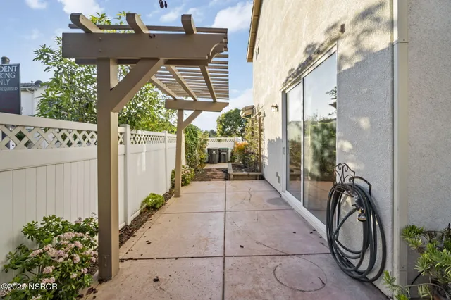 $649,000 | 329 Gilea Court, Santa Maria, CA 93454