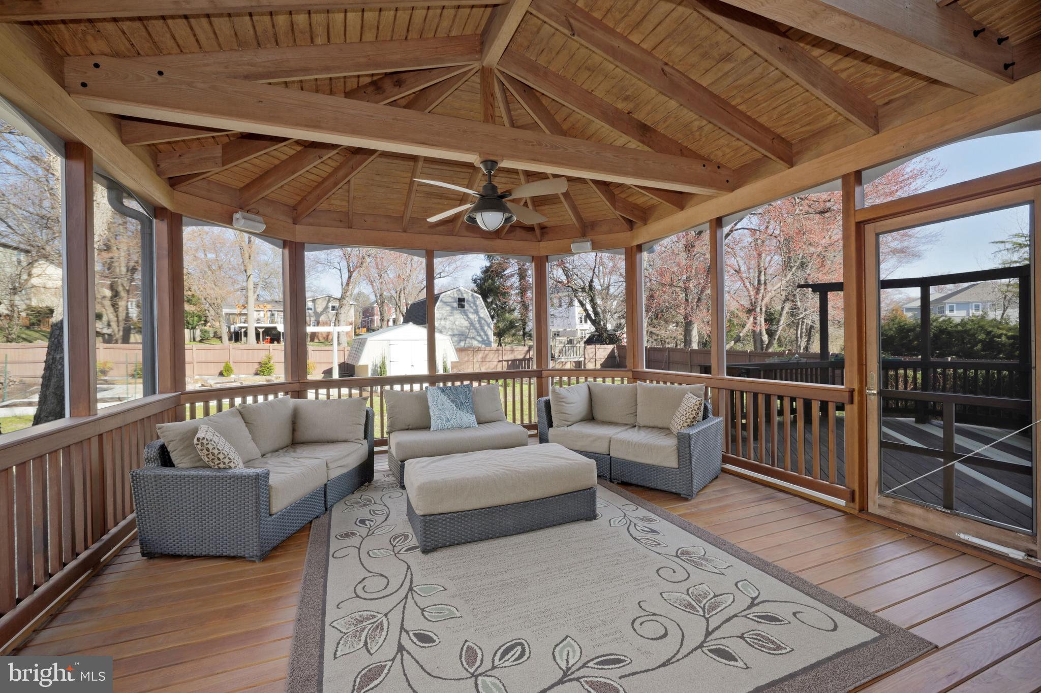 415 Court House Road Southwest Vienna, VA 22180 - Photo 23 of 66 Gallery Image 23