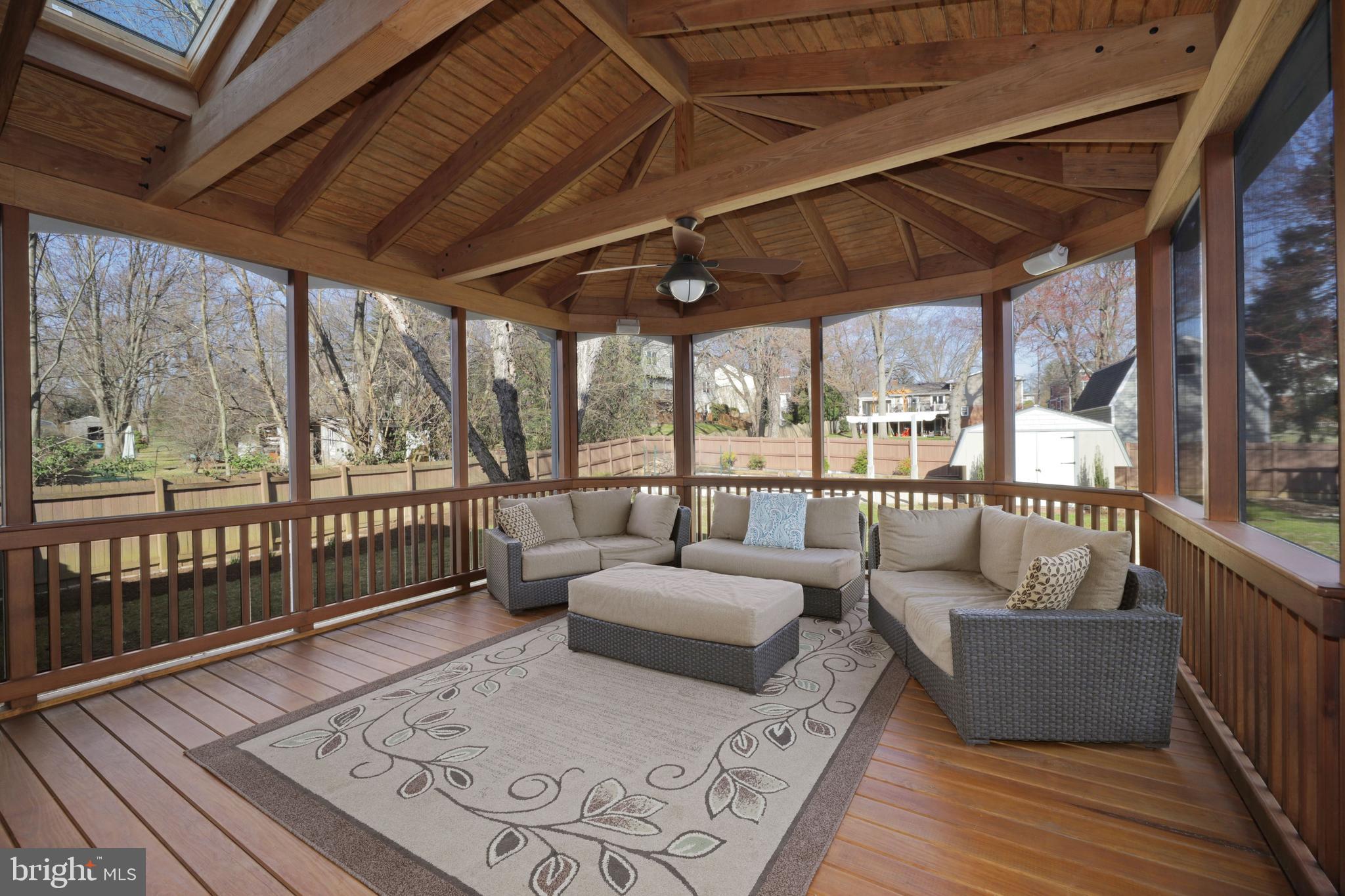 415 Court House Road Southwest Vienna, VA 22180 - Photo 24 of 66 Gallery Image 24