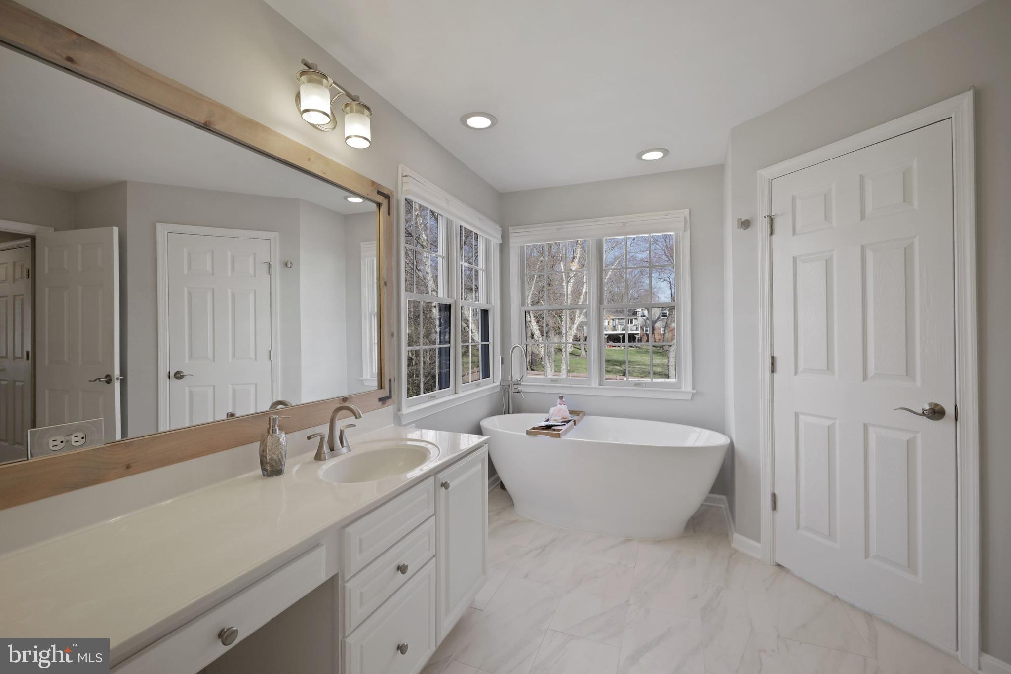 415 Court House Road Southwest Vienna, VA 22180 - Photo 44 of 66 Gallery Image 44