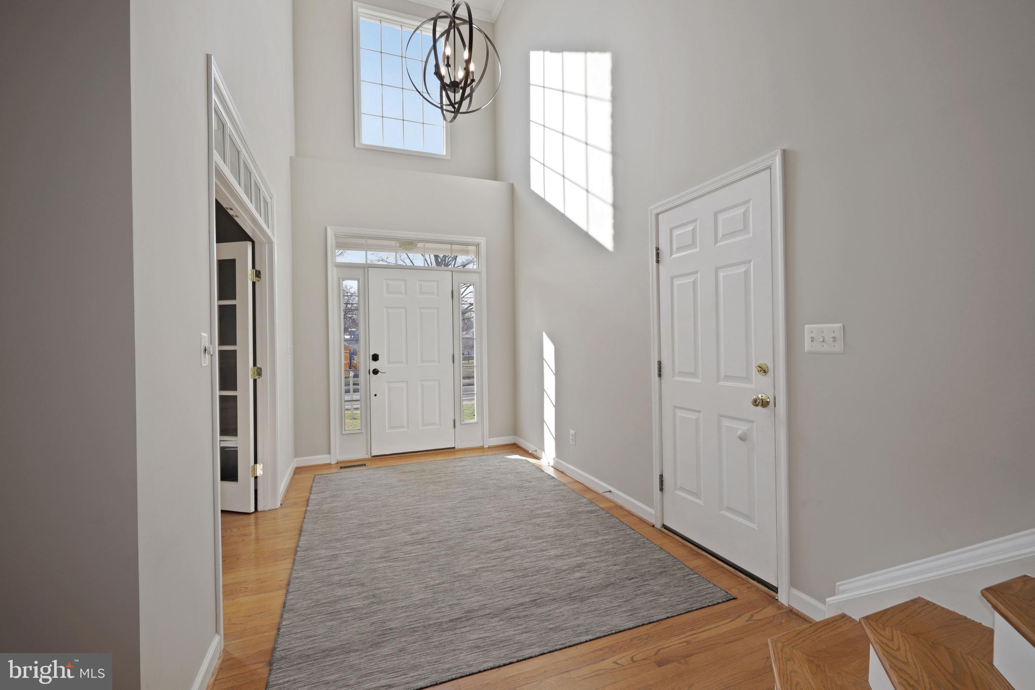 415 Court House Road Southwest Vienna, VA 22180 - Photo 8 of 66 Gallery Image 8