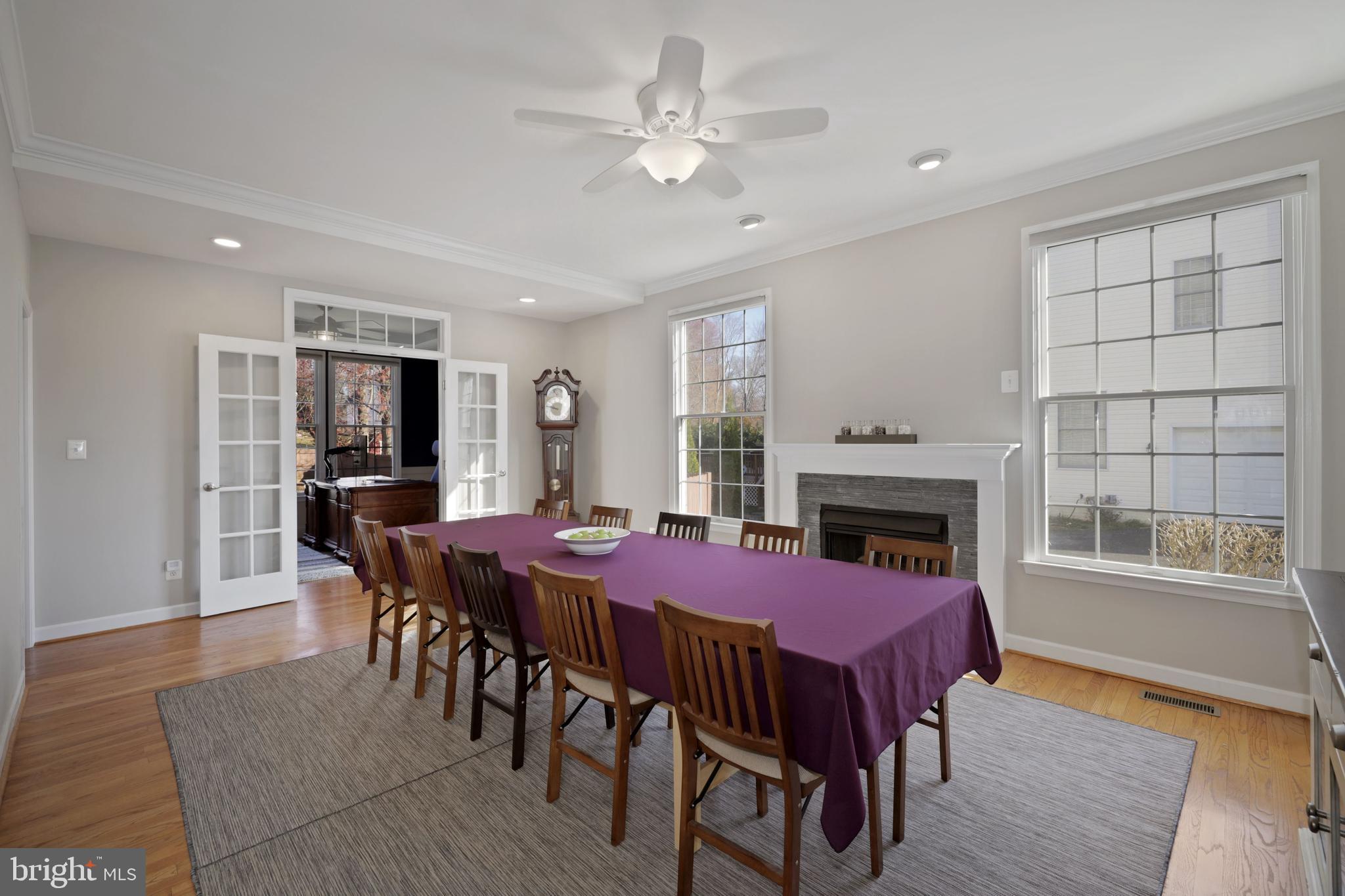 415 Court House Road Southwest Vienna, VA 22180 - Photo 10 of 66 Gallery Image 10