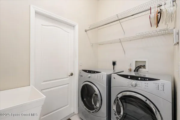 $590,000 | 3639 Meadowlark Way, Melbourne, FL 32904