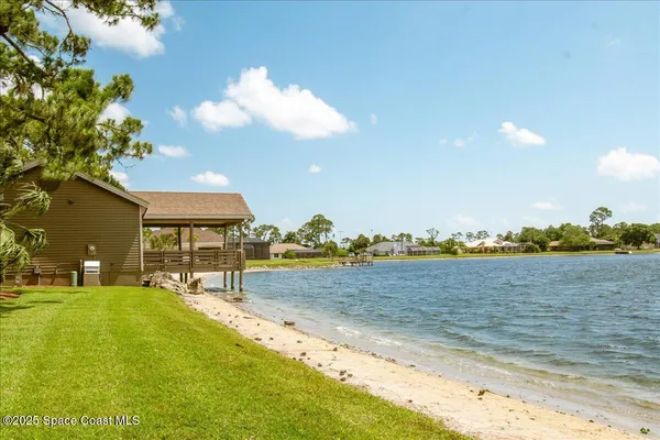 $590,000 | 3639 Meadowlark Way, Melbourne, FL 32904