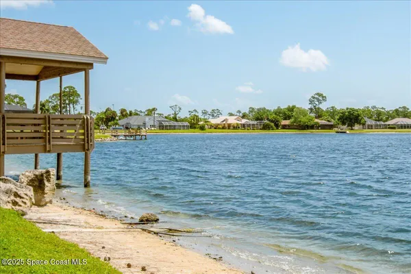 $590,000 | 3639 Meadowlark Way, Melbourne, FL 32904