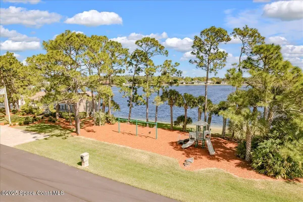 $590,000 | 3639 Meadowlark Way, Melbourne, FL 32904