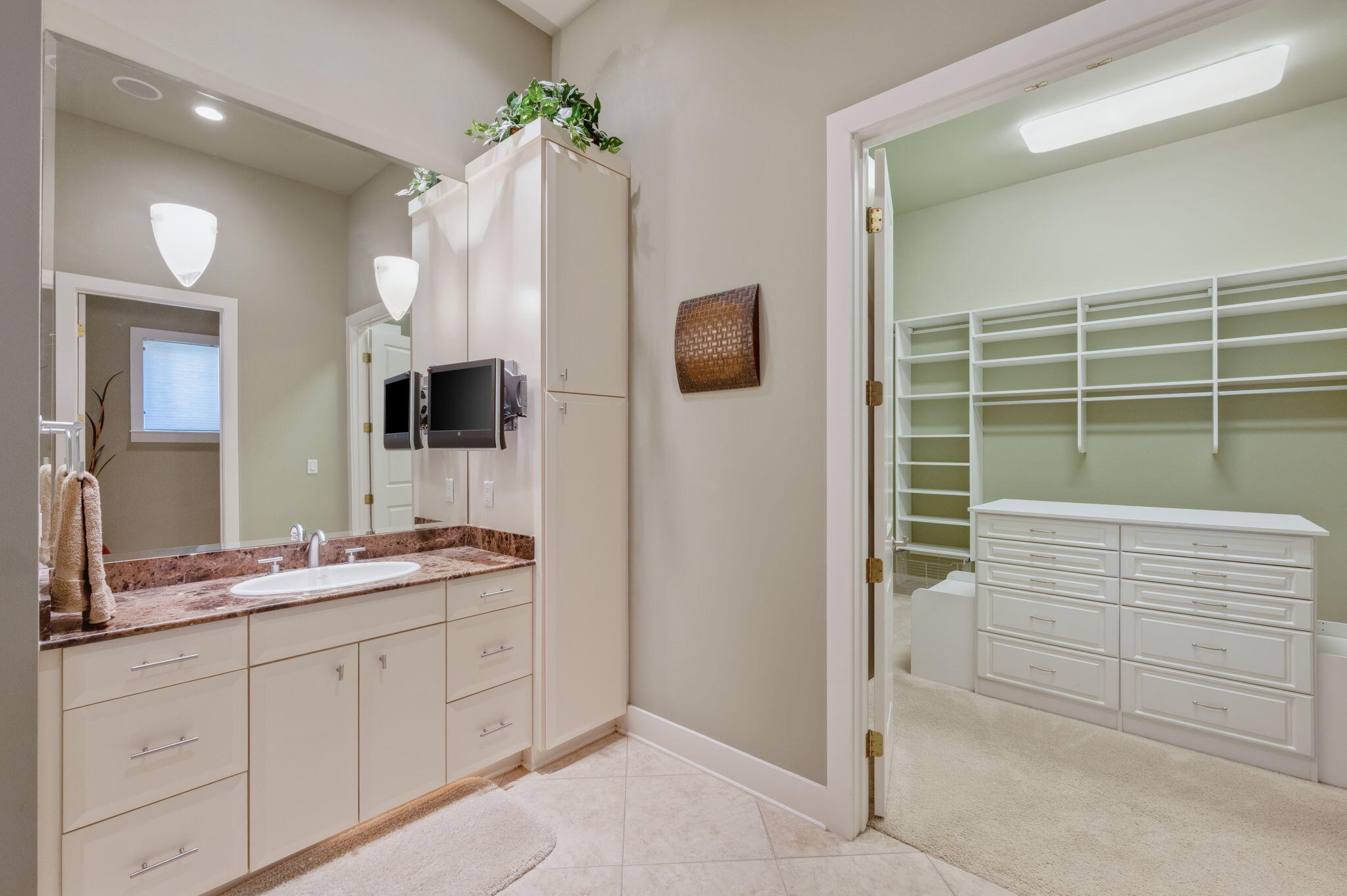 2943 Pine Valley Road Miramar Beach, FL 32550 - Photo 39 of 97 Bathroom