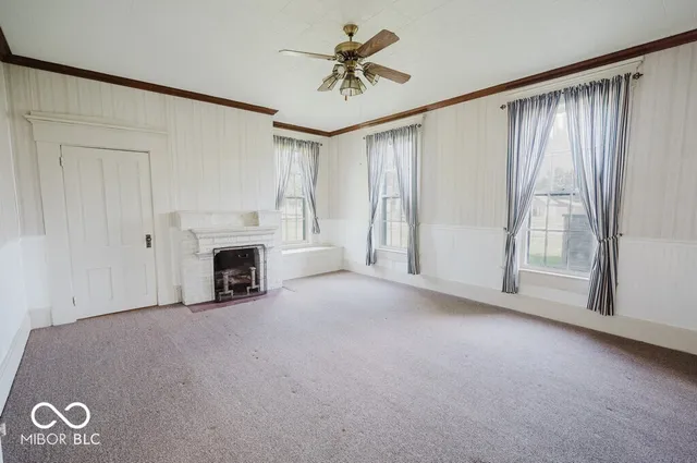 $120,000 | 221 North High Street, Greensboro, IN 47344