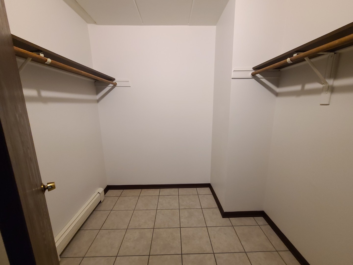 9117 South Roberts Road, Unit 8A Hickory Hills, IL 60457 - Photo 14 of 16
