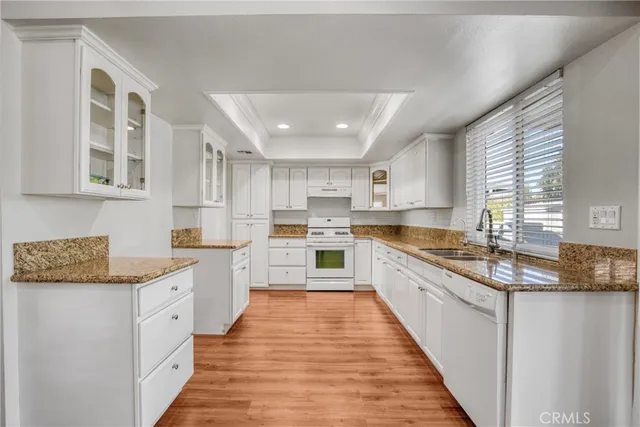 $4,500 | 22725 Gault Street, West Hills, CA 91307