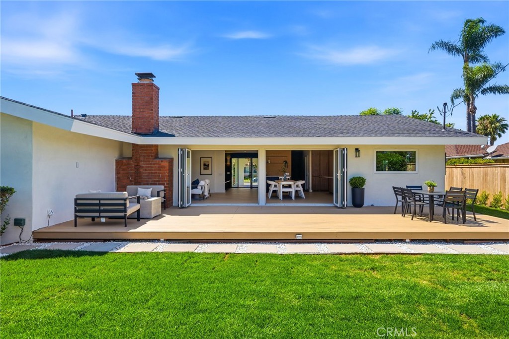 2952 Java Road Costa Mesa, CA 92626 - Photo 16 of 34