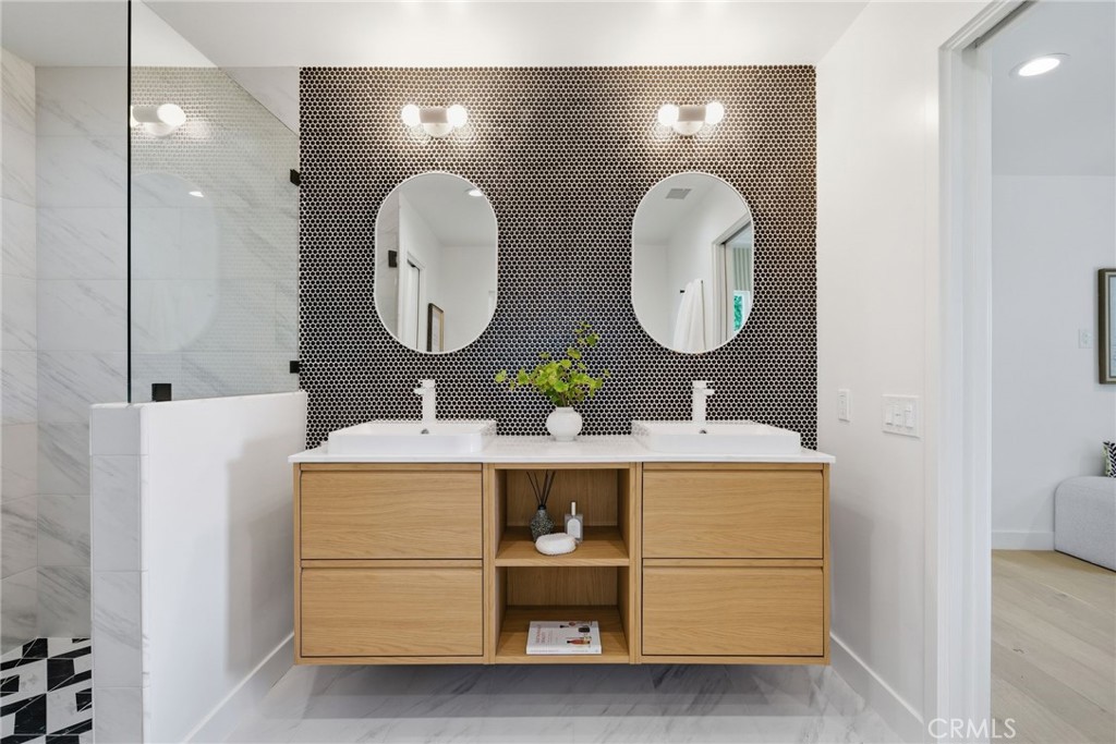 2952 Java Road Costa Mesa, CA 92626 - Photo 21 of 34