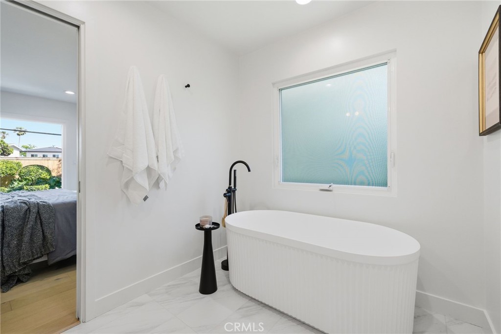 2952 Java Road Costa Mesa, CA 92626 - Photo 22 of 34