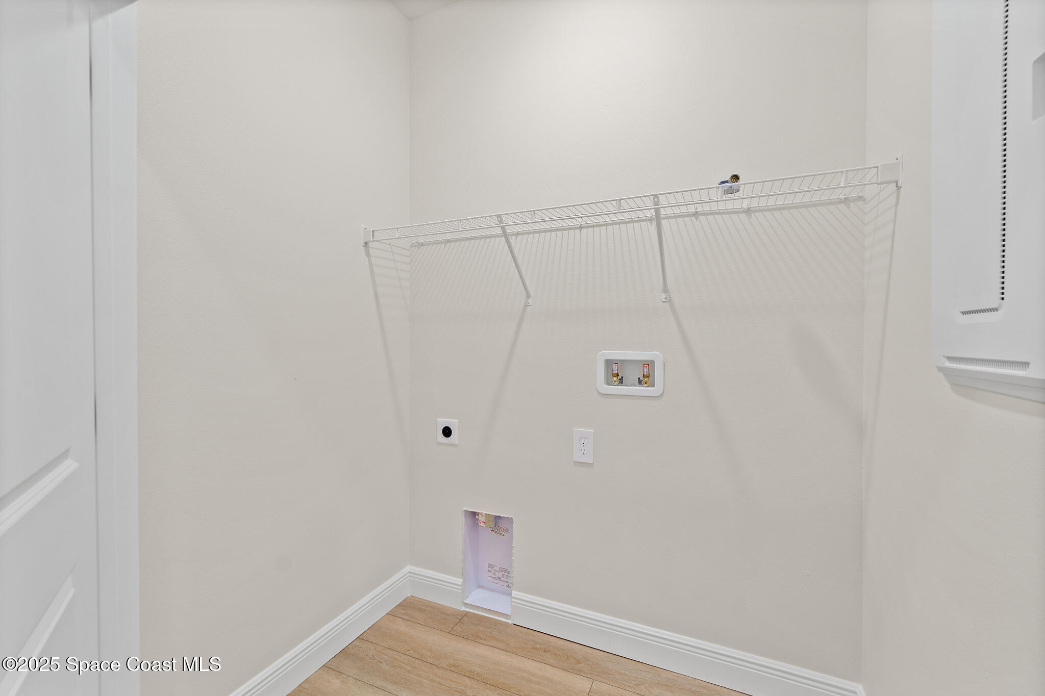 528 Degroodt Road Southwest Palm Bay, FL 32908 - Photo 11 of 70 528 De Groodt Rd SW, Palm Bay, FL 32908-