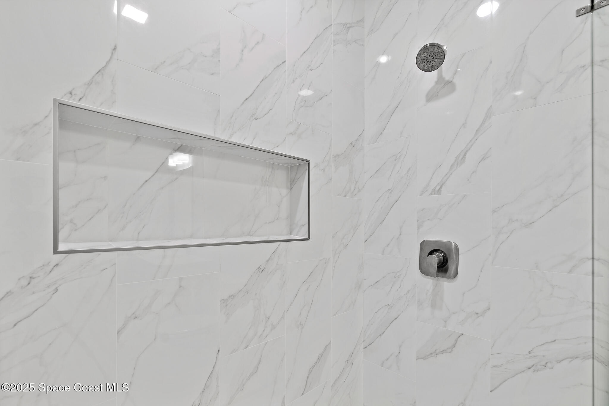 528 Degroodt Road Southwest Palm Bay, FL 32908 - Photo 16 of 70 528 De Groodt Rd SW, Palm Bay, FL 32908-