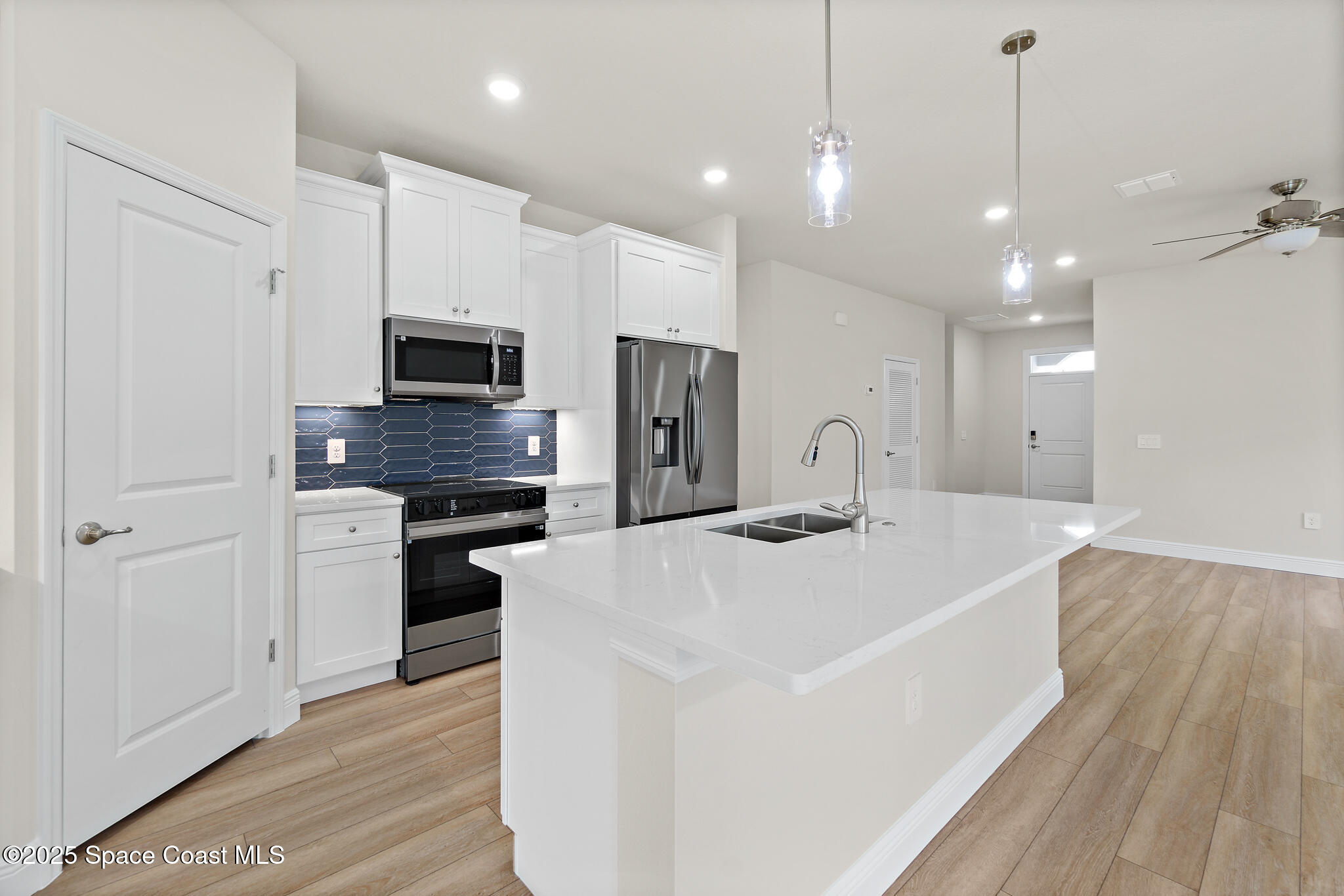 528 Degroodt Road Southwest Palm Bay, FL 32908 - Photo 2 of 70 528 De Groodt Rd SW, Palm Bay, FL 32908-