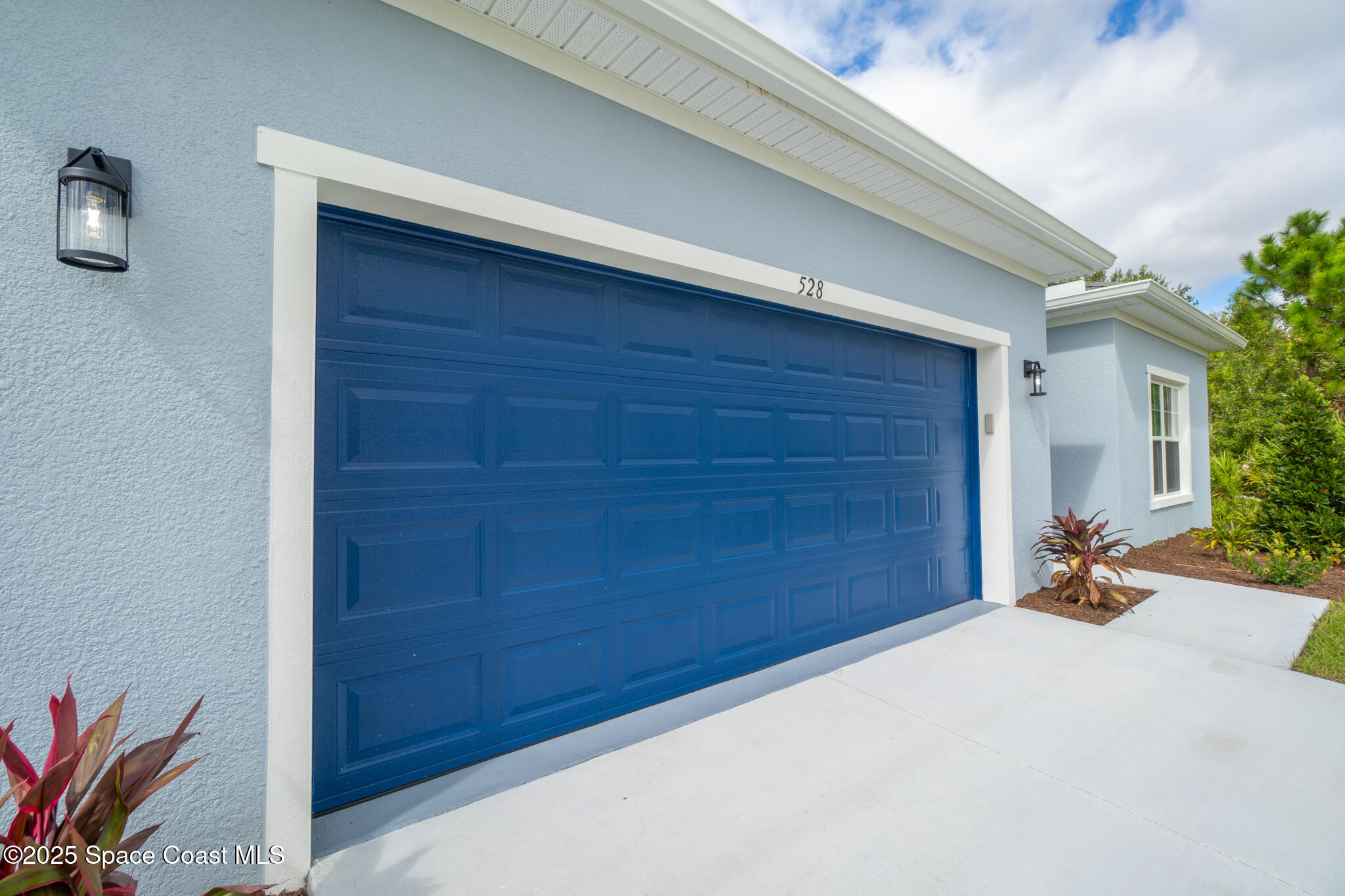 528 Degroodt Road Southwest Palm Bay, FL 32908 - Photo 9 of 70 528 De Groodt Rd SW, Palm Bay, FL 32908