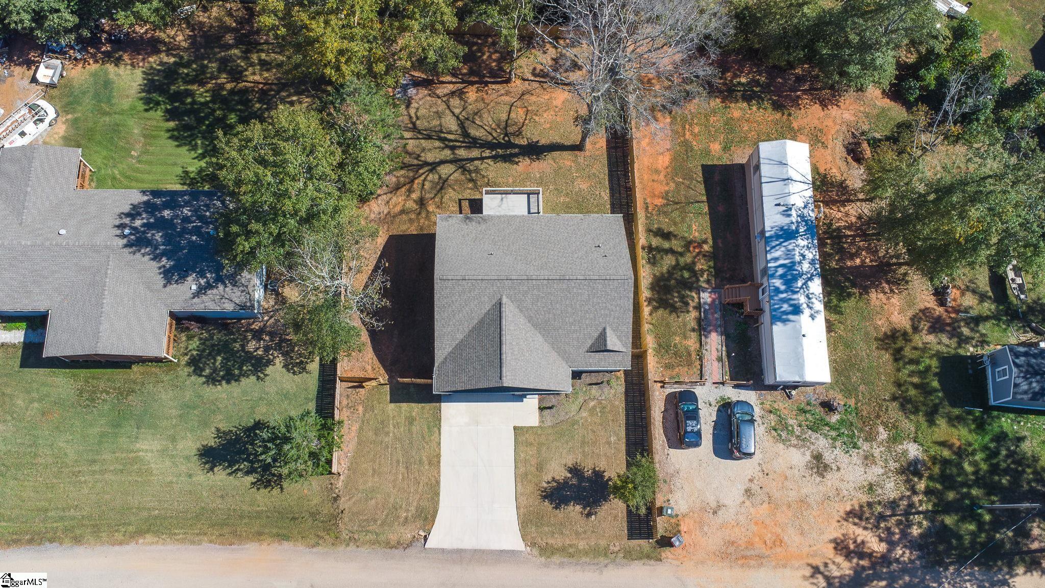 331 Skyline Road Greer, SC 29651 - Photo 6 of 42