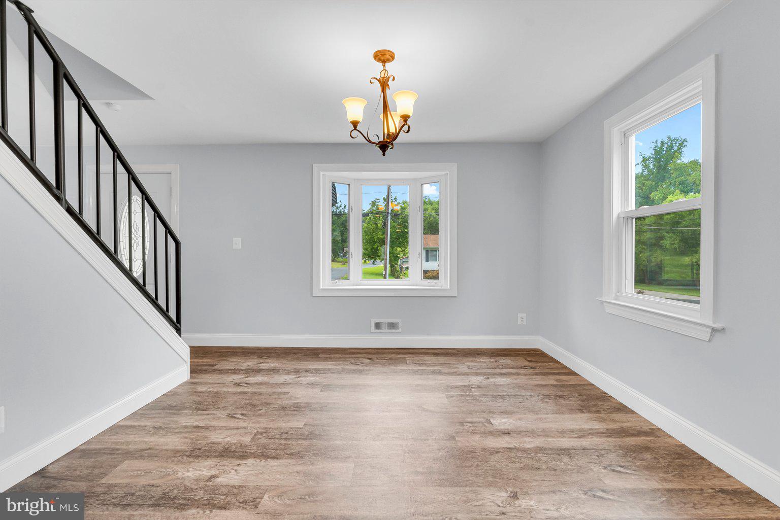 1400 Spring Avenue Rosedale, MD 21237 - Photo 12 of 32 Dining Room