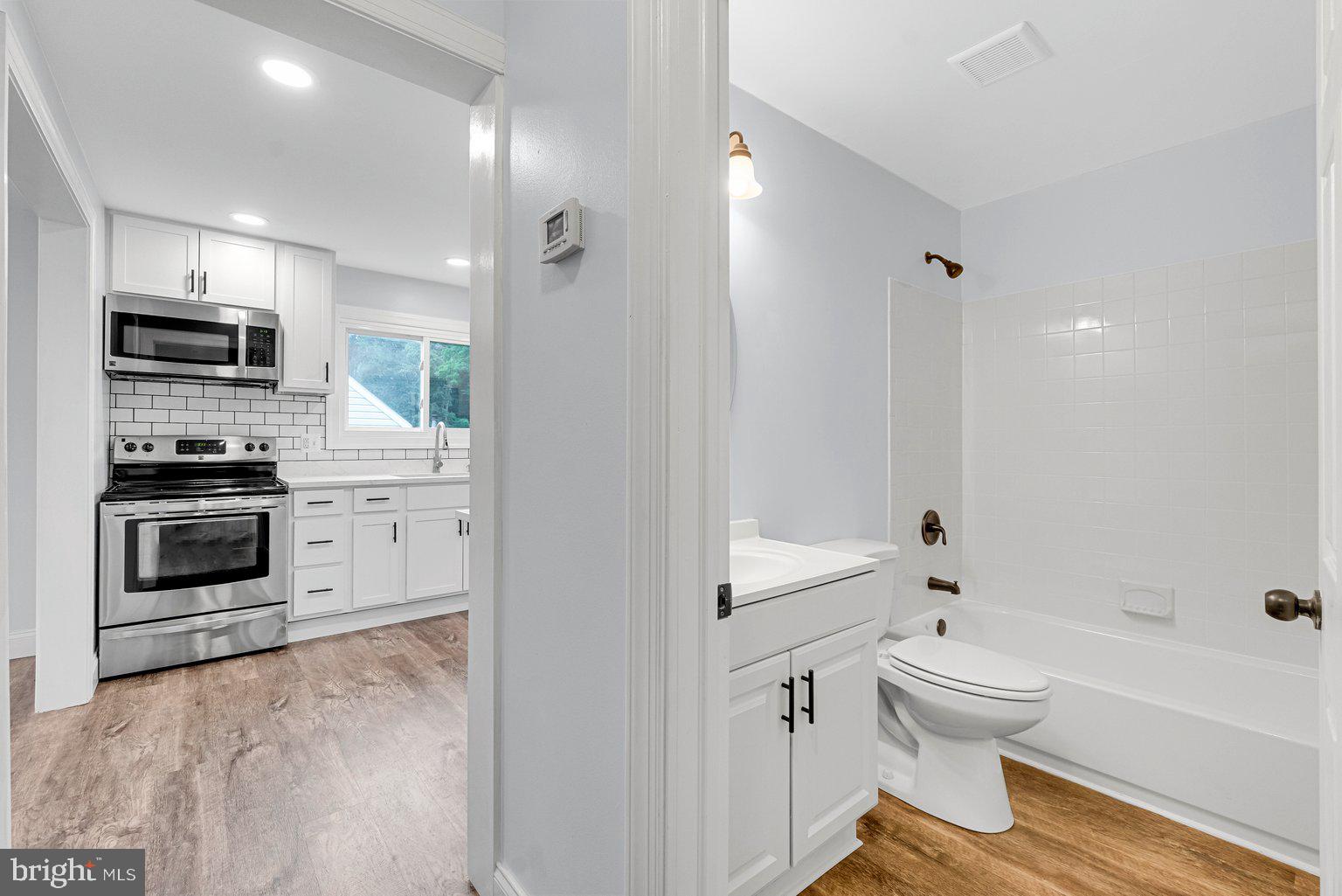 1400 Spring Avenue Rosedale, MD 21237 - Photo 20 of 32 View from first floor hallway