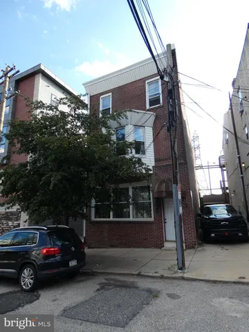 $1,325 | 5118 Rochelle Avenue, Unit 1F, Philadelphia, PA 19128