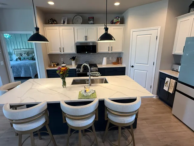 $439,900 | 2832 Granite Court, Sheboygan, WI 53081