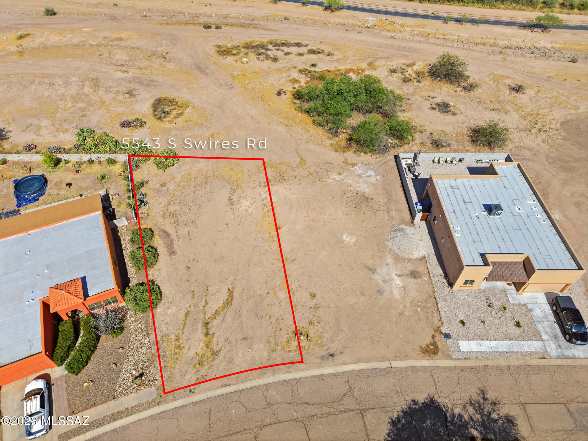 5543 South Swires Road Tucson, AZ 85746 - Photo 2 of 7