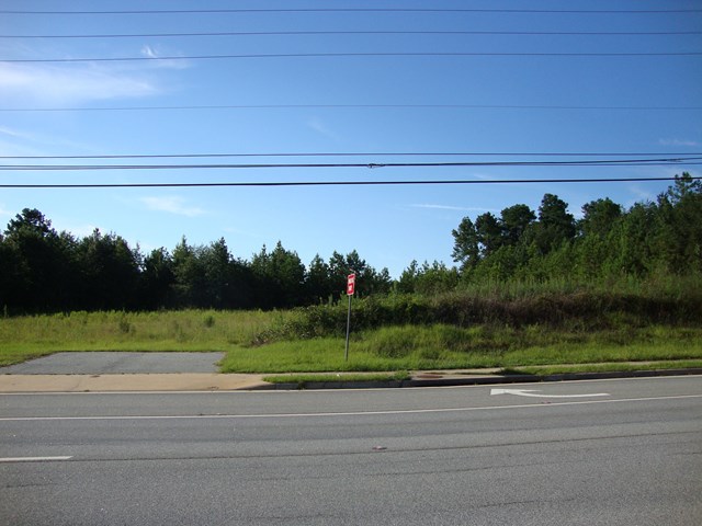 6681-6687 Macon Road Columbus, GA 31907 - Photo 1 of 1 Main View