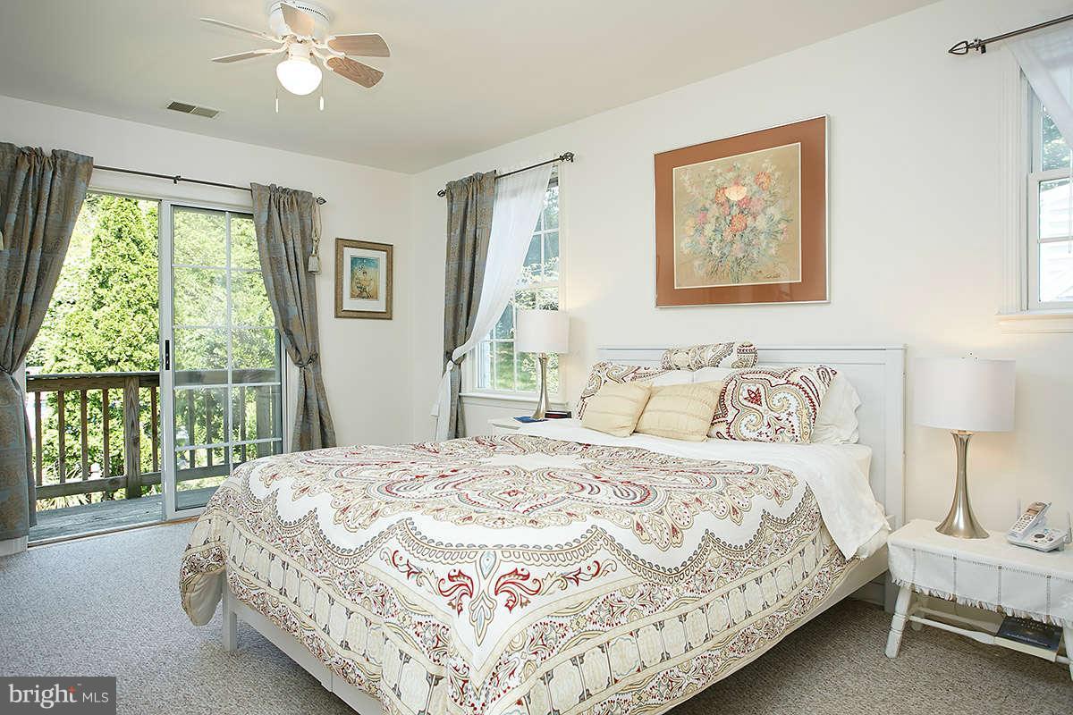 6023 Walhonding Road Bethesda, MD 20816 - Photo 9 of 21 Bedroom