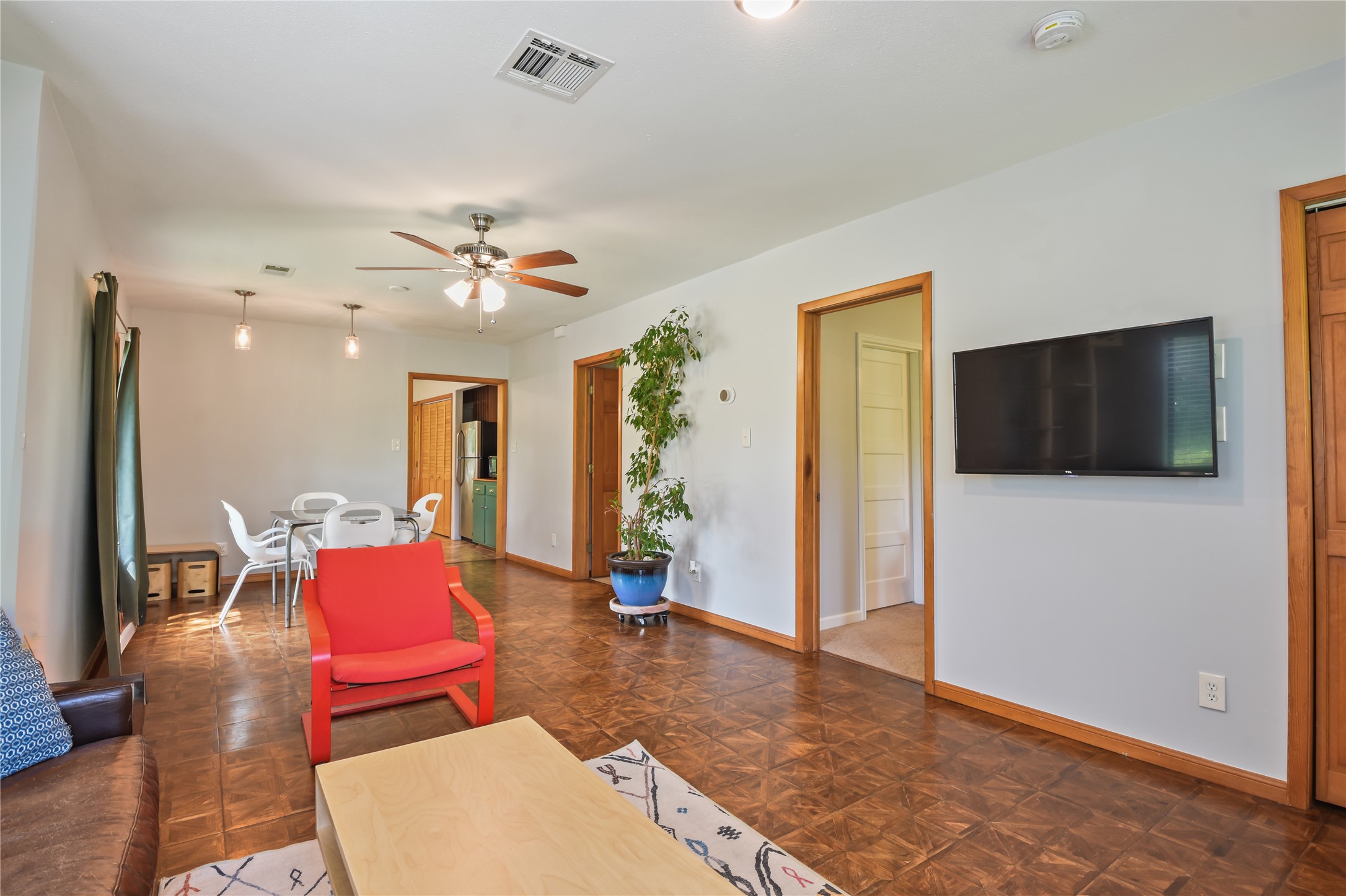 528 Old McDade Road Elgin, TX 78621 - Photo 8 of 40