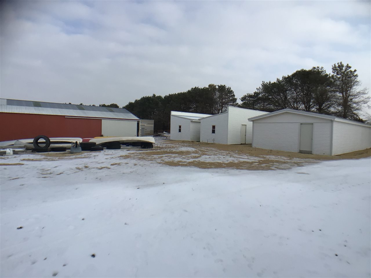 12455 Fish Hatchery Road Pecatonica, IL 61063 - Photo 5 of 32