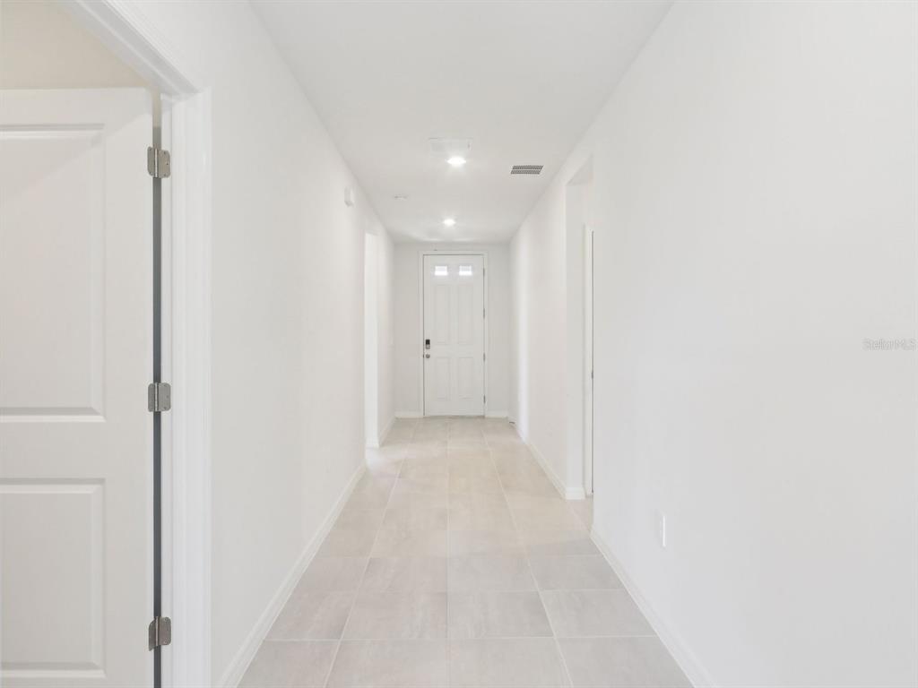 1643 Bark Rdg Drive Auburndale, FL 33823 - Photo 11 of 31 a view of a hallway