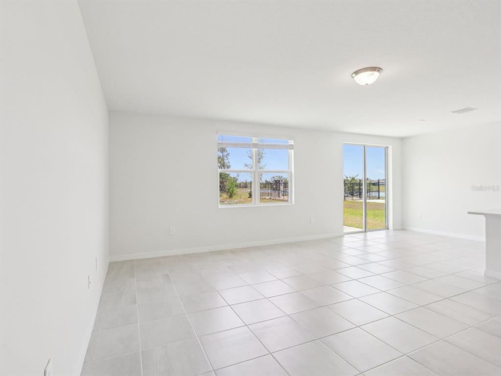 1643 Bark Rdg Drive Auburndale, FL 33823 - Photo 14 of 31 a view of an empty room with a window