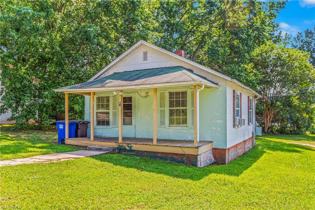 570 Mission Road Winston-Salem, NC 27103 - Photo 3 of 25 Gallery Image 3