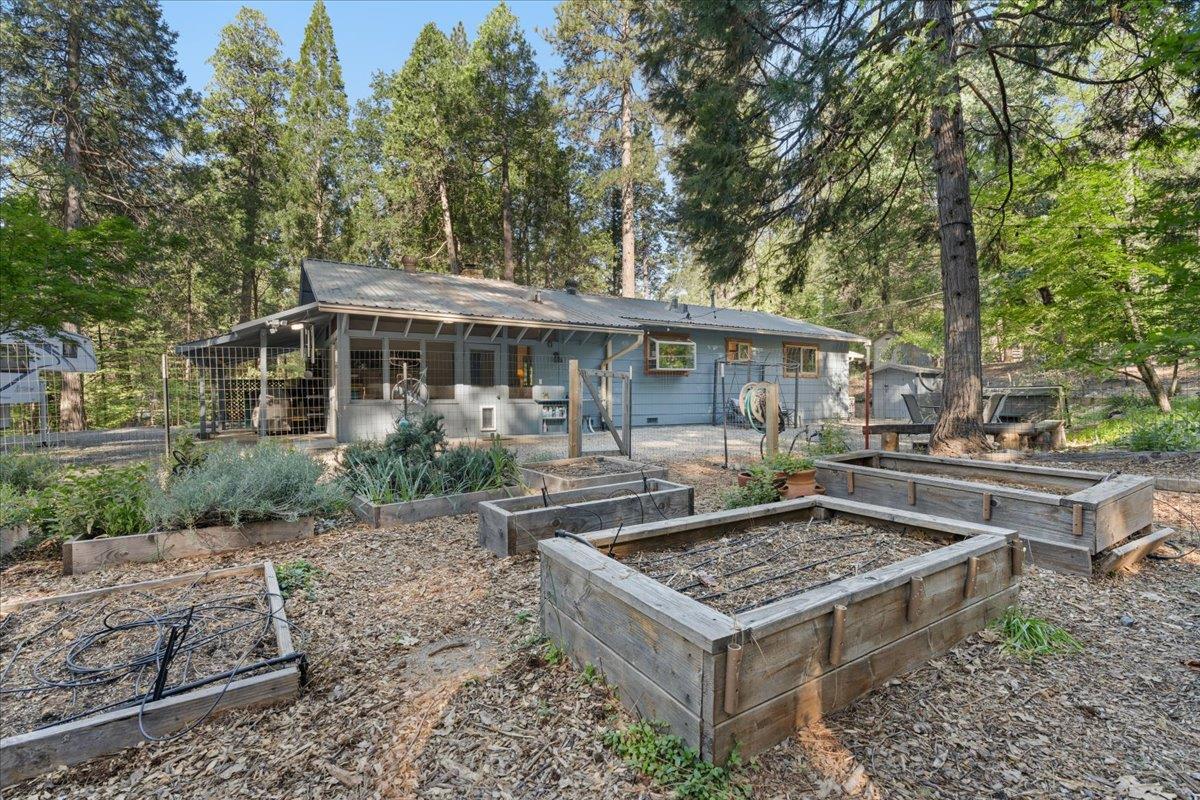 12501 Valley View Road Nevada City, CA 95959 - Photo 22 of 55