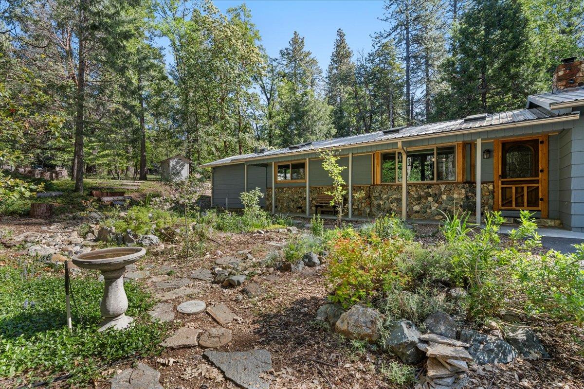 12501 Valley View Road Nevada City, CA 95959 - Photo 35 of 55