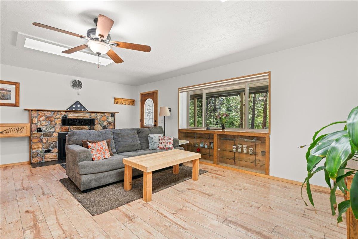 12501 Valley View Road Nevada City, CA 95959 - Photo 40 of 55