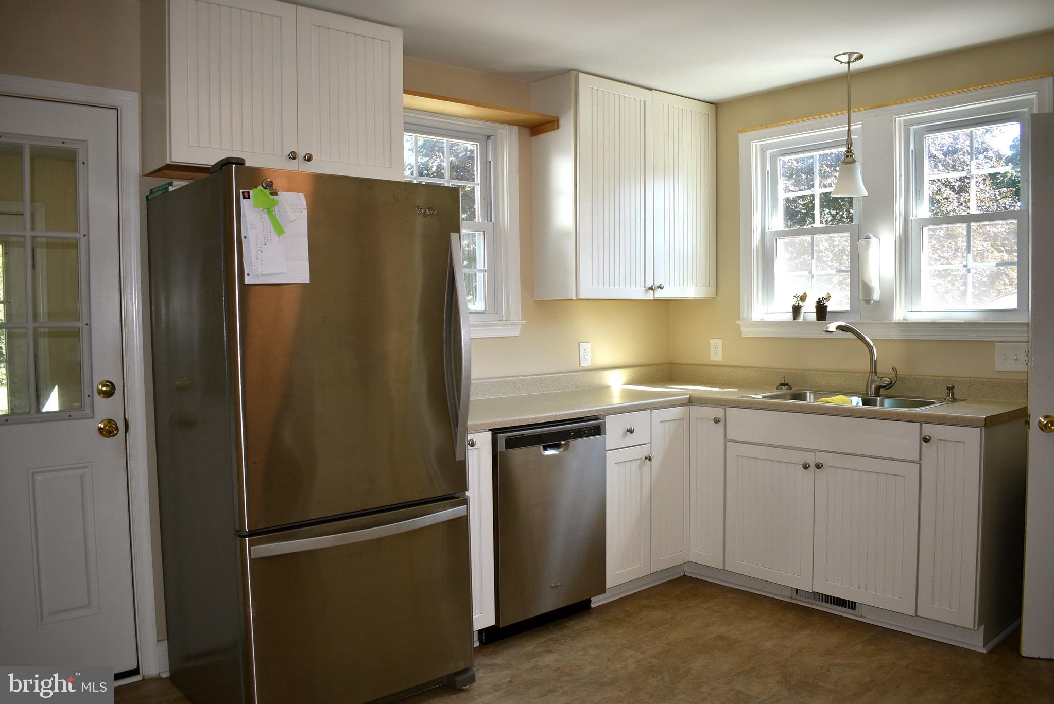 1027 Washington Road Westminster, MD 21157 - Photo 12 of 30 Gallery Image 12