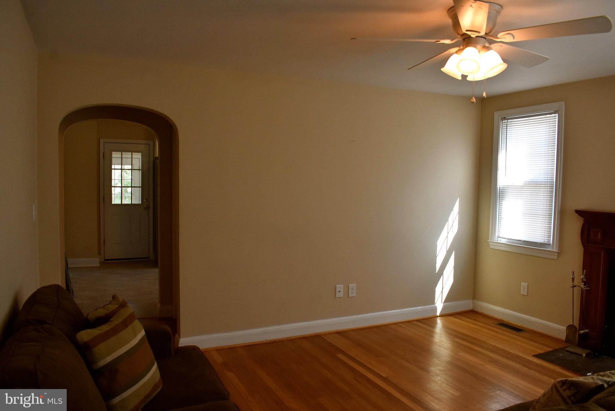 1027 Washington Road Westminster, MD 21157 - Photo 13 of 30 Gallery Image 13