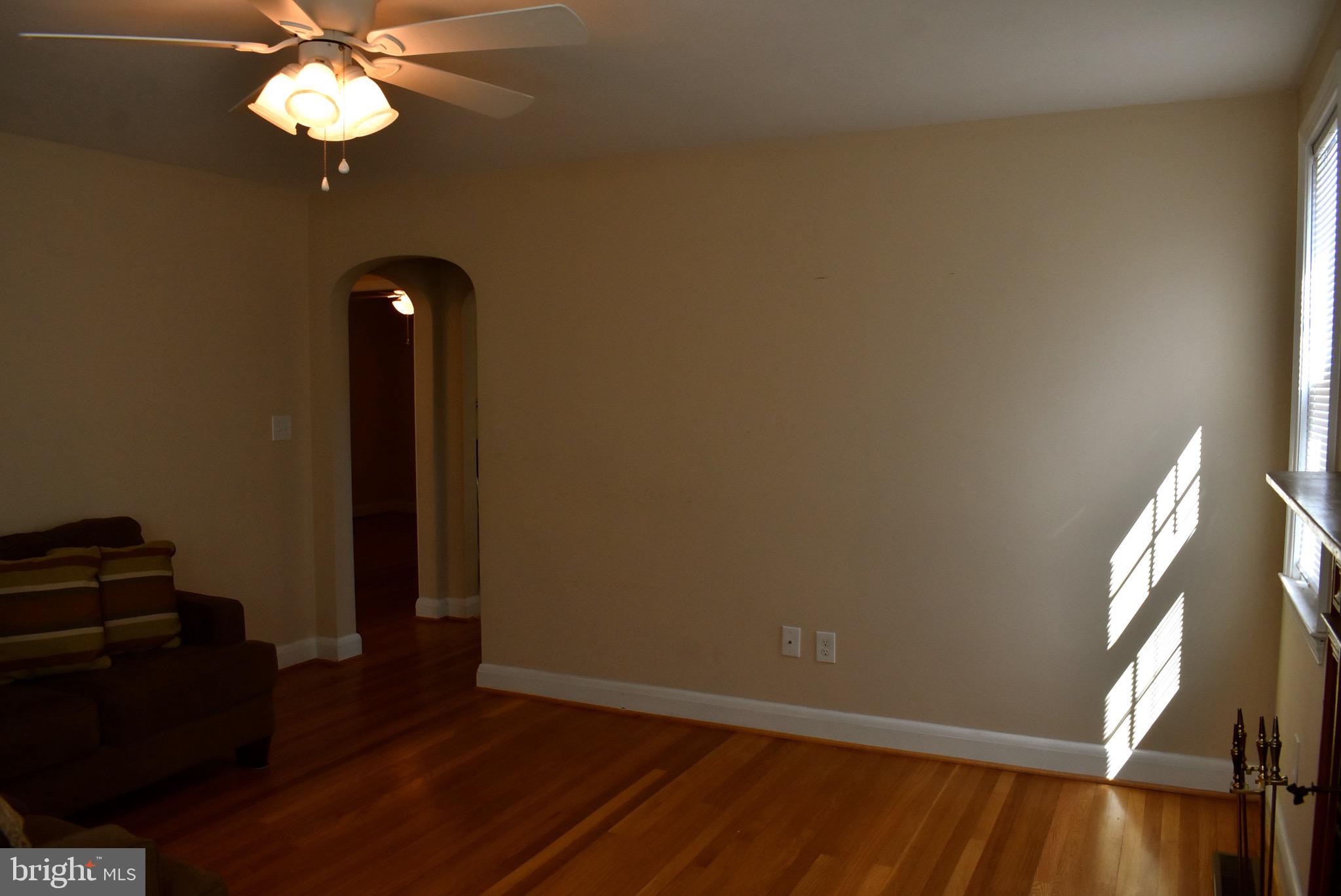 1027 Washington Road Westminster, MD 21157 - Photo 14 of 30 Gallery Image 14