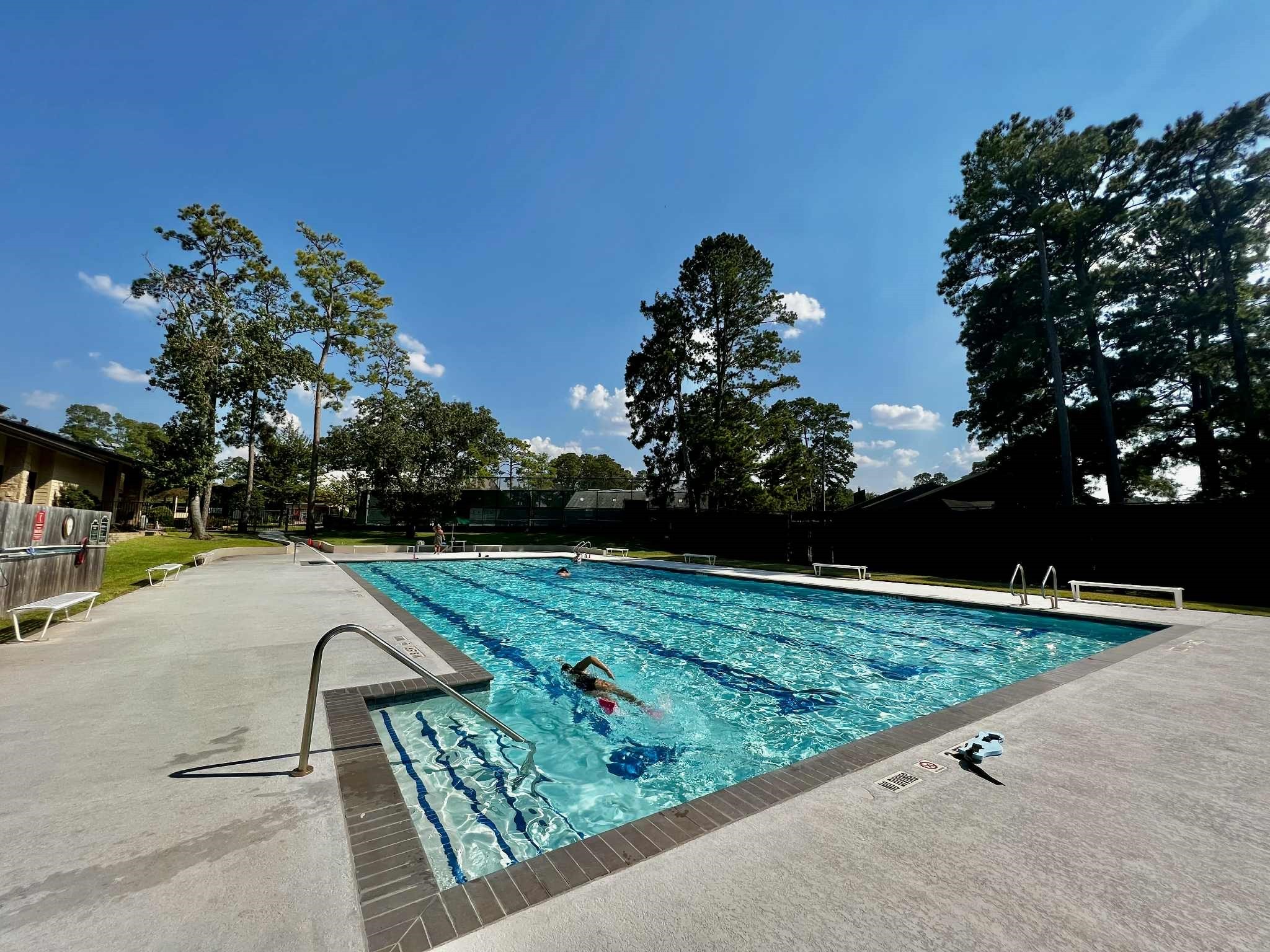 13151 Walden Road, Unit 142 Montgomery, TX 77356 - Photo 33 of 50 a view of a backyard and floor to ceiling window