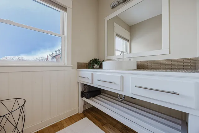 $170,000 | 915 2nd Avenue South, Unit 2, Fargo, ND 58103