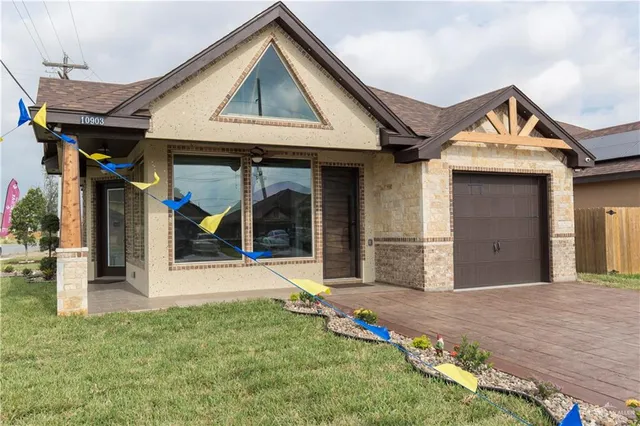 $2,200 | 10903 North 29th Lane, McAllen, TX 78504